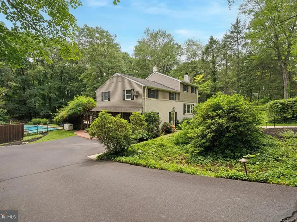 73 Tower Hill Rd, Doylestown, PA 18901