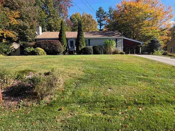 20 Indian Head Ln, Gilmanton, NH 03237