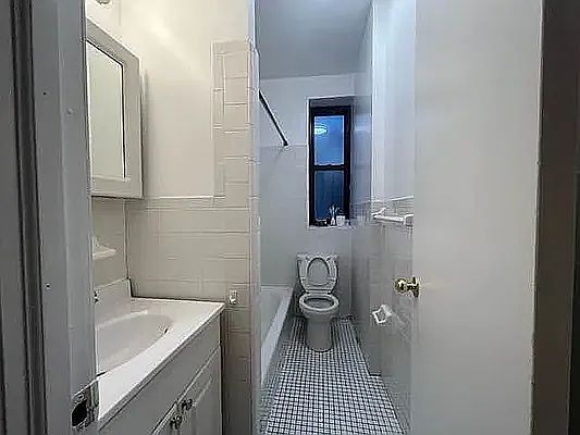 3rd image of 1134 43rd St #2B