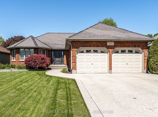 23 Hampton Ct, Brant, ON N0E1N0