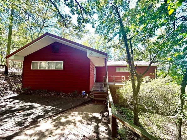 200 Nichols Dr, Morrilton, AR 72110