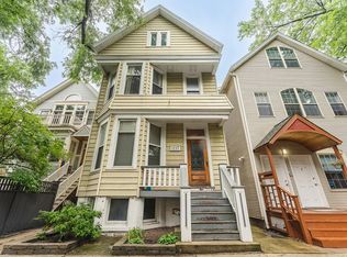 1217 W George St APT 2R, Chicago, IL 60657