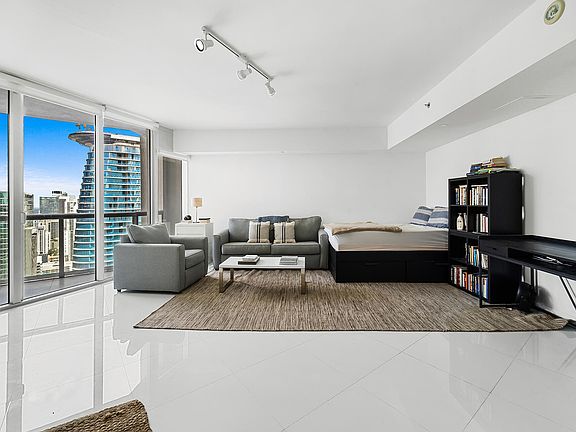 3rd image of 475 Brickell Ave APT 4708