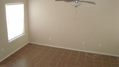 4th image of 6987 Texas Oak Dr