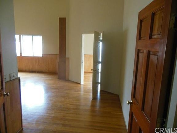 5th image of 1251 E Shamwood St