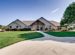 132 Highland Dr, Decatur, TX 76234