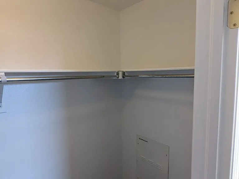 340 Andrew Dr — Photo 34