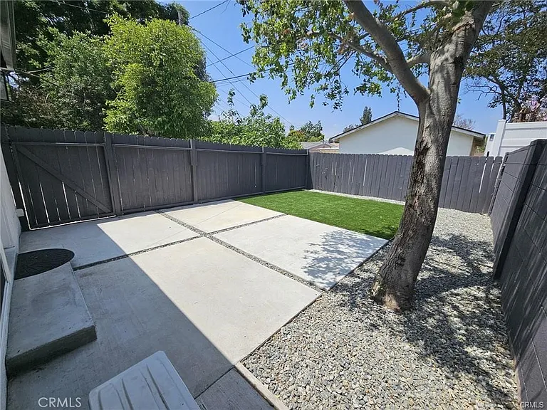 21931 Ybarra Rd — Photo 7