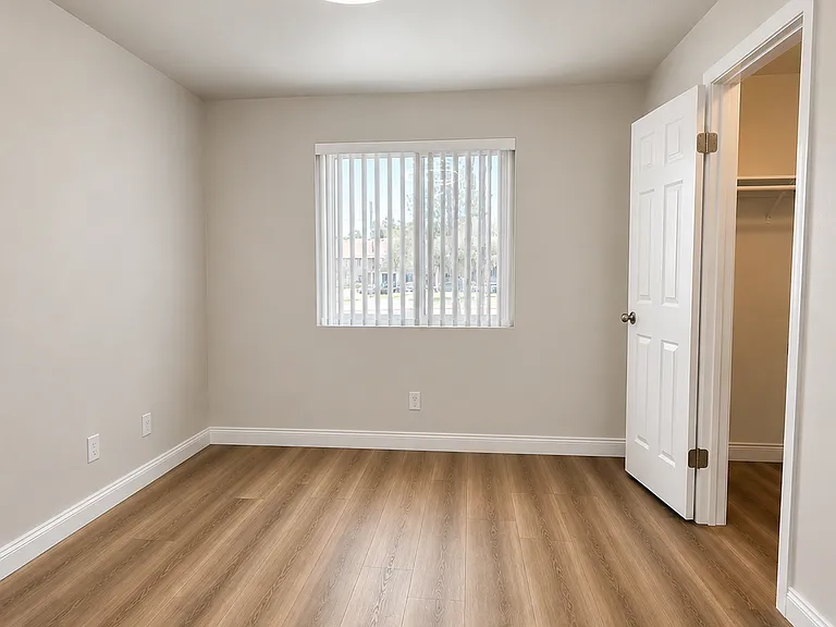 Cedar Crest Apartments — Photo 26