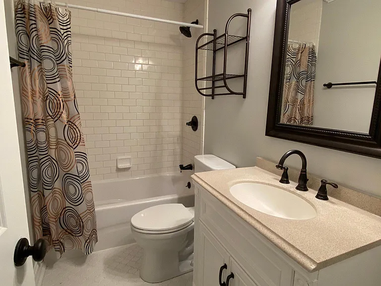 1510 Wells Ave SE #1 — Photo 8