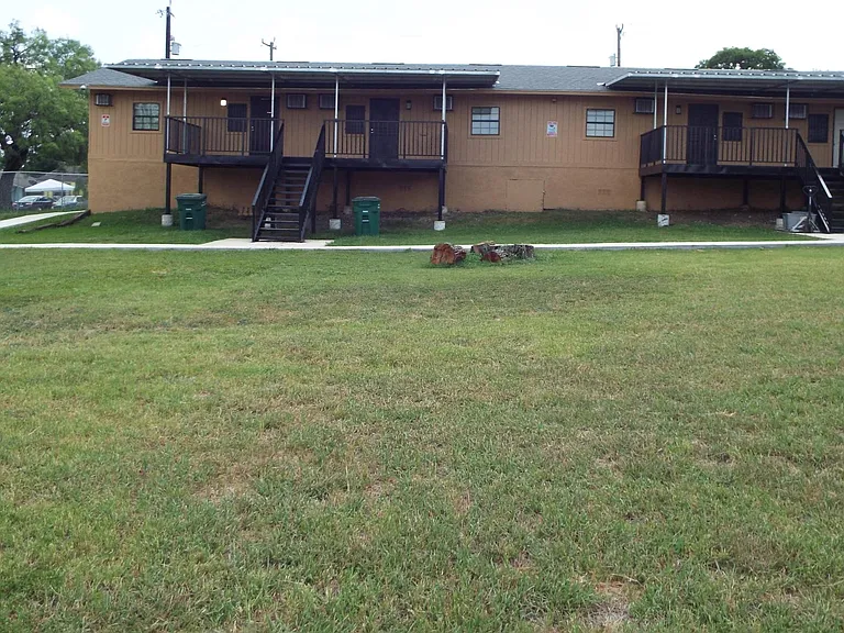 2519 Hicks Ave #3 — Photo 15