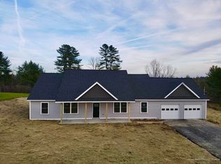 39 Knoll Crest Dr, Bangor, ME 04401