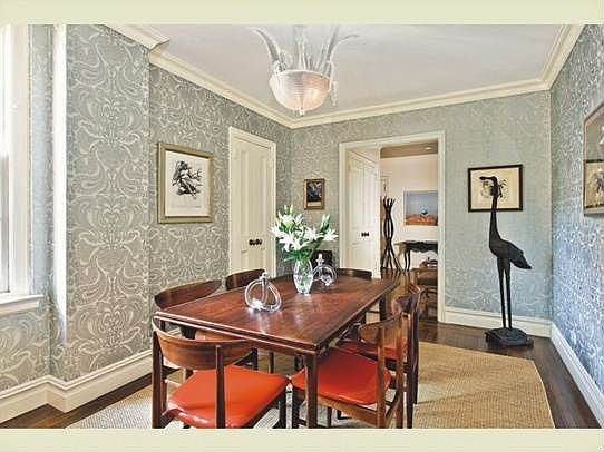 3rd image of 164 E 72nd St APT 8A