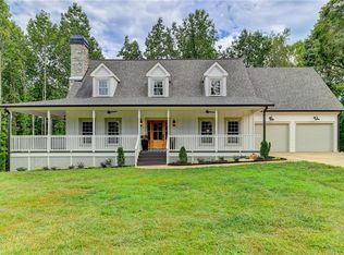 36 Collins Rd, Dawsonville, GA 30534