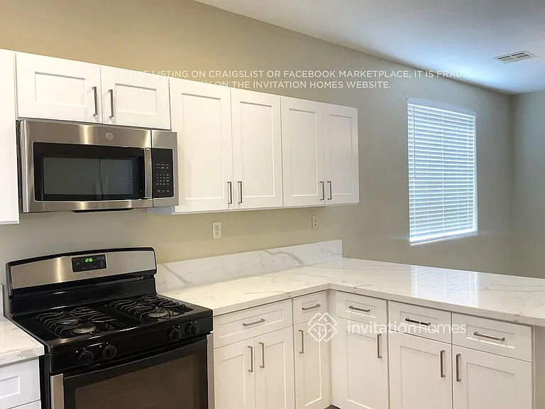 8787 Sylvia Beach Ct — Photo 6