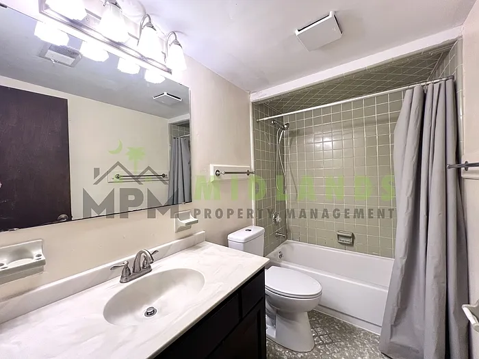 2505 Blossom St #C — Photo 22