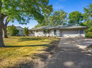 351 109th Ln NW, Coon Rapids, MN 55448