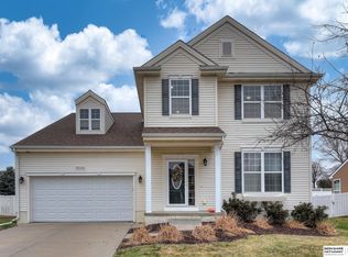 16146 Virginia St, Omaha, NE 68136