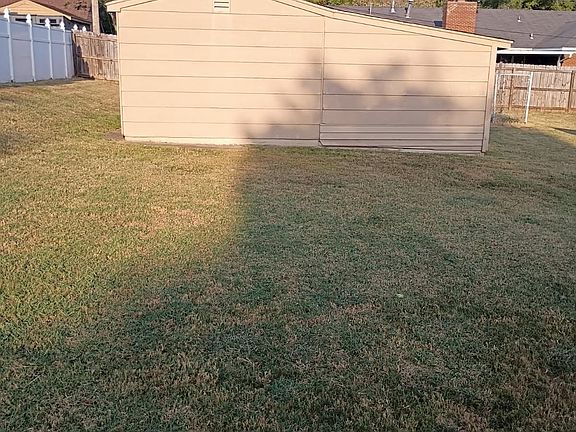 2nd image of 4678 Gunsmoke Ave