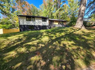 1105 Hardimont Rd, Raleigh, NC 27609