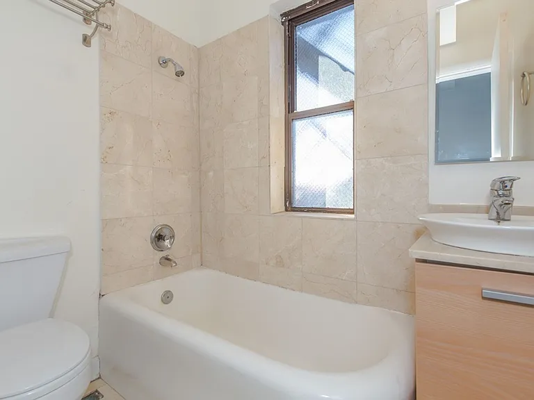 732 W Bittersweet — Photo 35