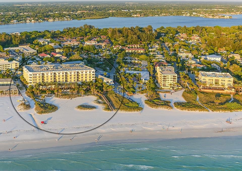 1st image of 915 Seaside Dr #406