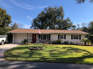 5630 17th St, Zephyrhills, FL 33542