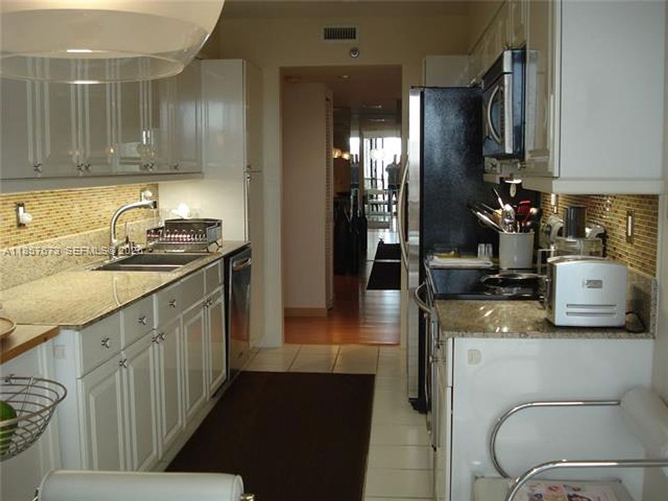 1st image of 3600 Yacht Club Dr #Cu-1503