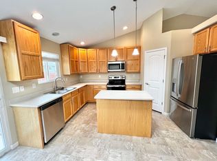 994 Centaurus Pl, Loveland, CO 80537