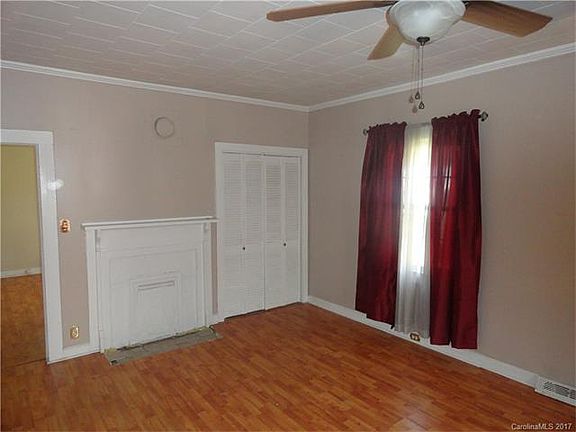 4th image of 1407 Congress St