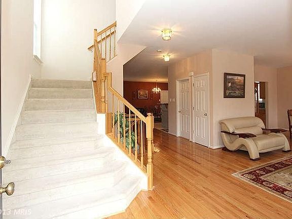 3rd image of 13915 Coachmans Cir