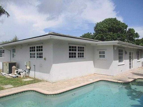 Exterior rear and pool