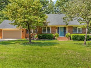 29 London Ln, Mebane, NC 27302
