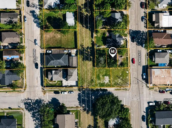 2805 Elysian St, Houston, TX 77009