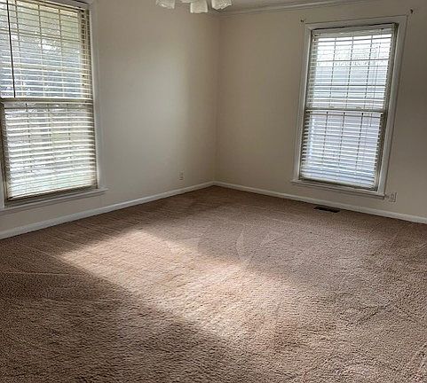 4th image of 145 Fairways Dr