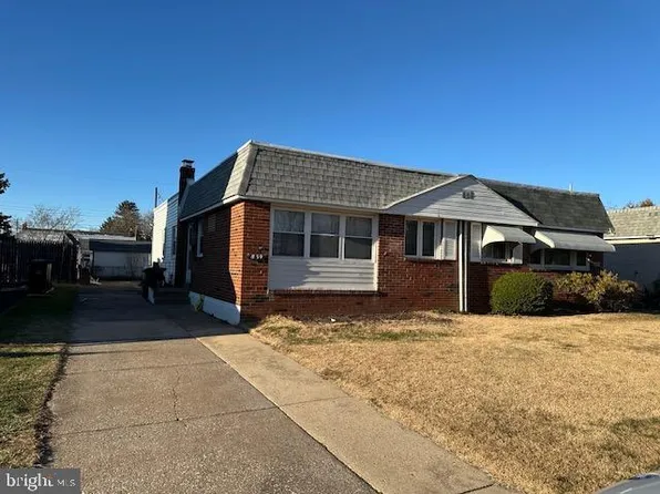 1839 Powell St, Norristown, PA 19401
