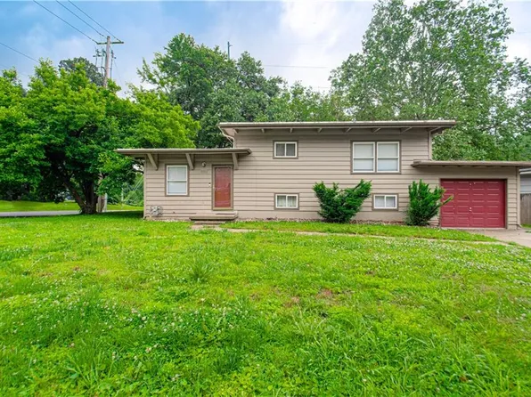 6401 Roswell Ave, Kansas City, KS 66104