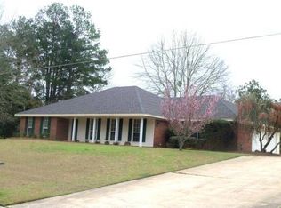 530 Pine Hills Dr, Calhoun, LA 71225