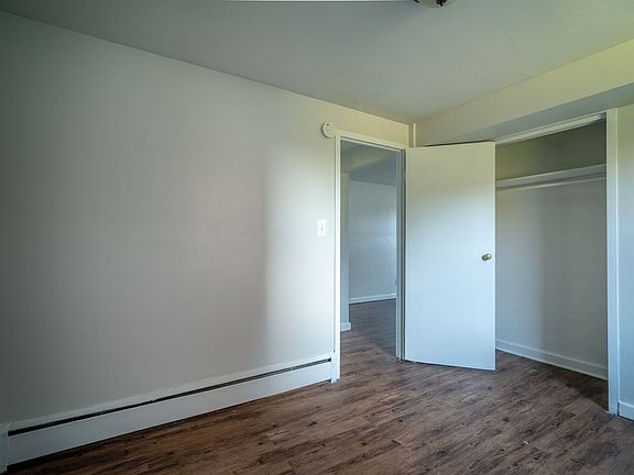 5th image of 25 Linda Dr APT 1