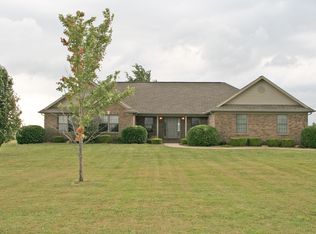 3855 Asbury Cemetery Rd, Elberfeld, IN 47613