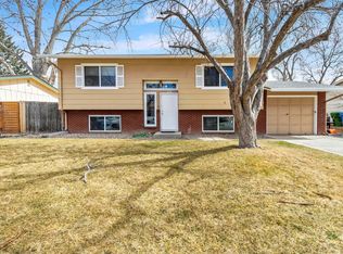 1200 Ash Dr, Fort Collins, CO 80521