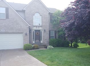 5800 Weatherburn Ct, Prospect, KY 40059