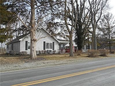 Country Setting on 2.5 Acres with 1.5 Miles of I-69 Exit 214!
