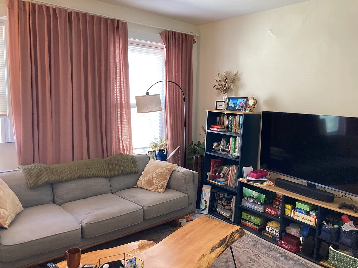 Building Photo - 551 Somerville Ave #4