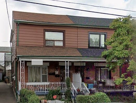 1st image of 131 Kane Ave