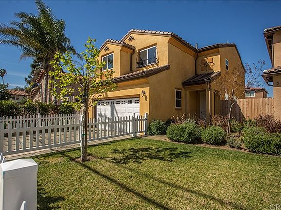 4th image of 8621 Noble Ave
