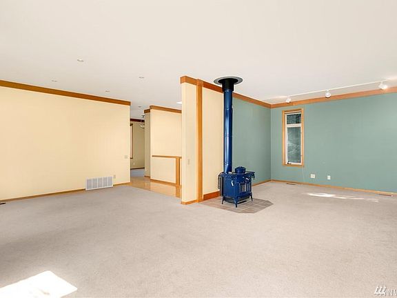 4th image of 5041 112th Ave NE