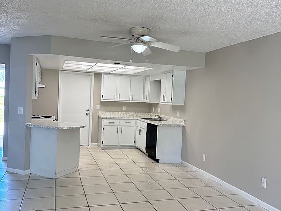 3rd image of 515 SE 6th Ave