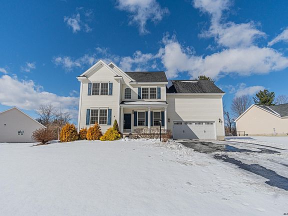 2nd image of 6 Stone Crest Dr