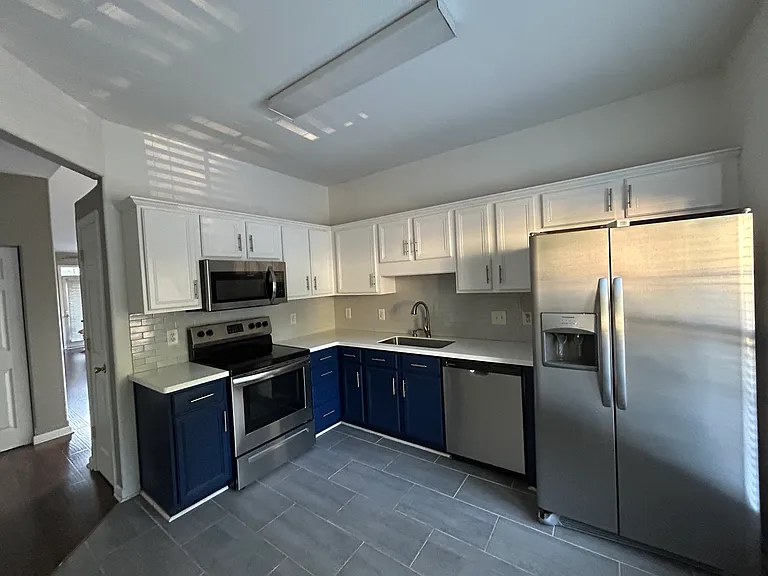 119 Ross Moore Ave — Photo 4